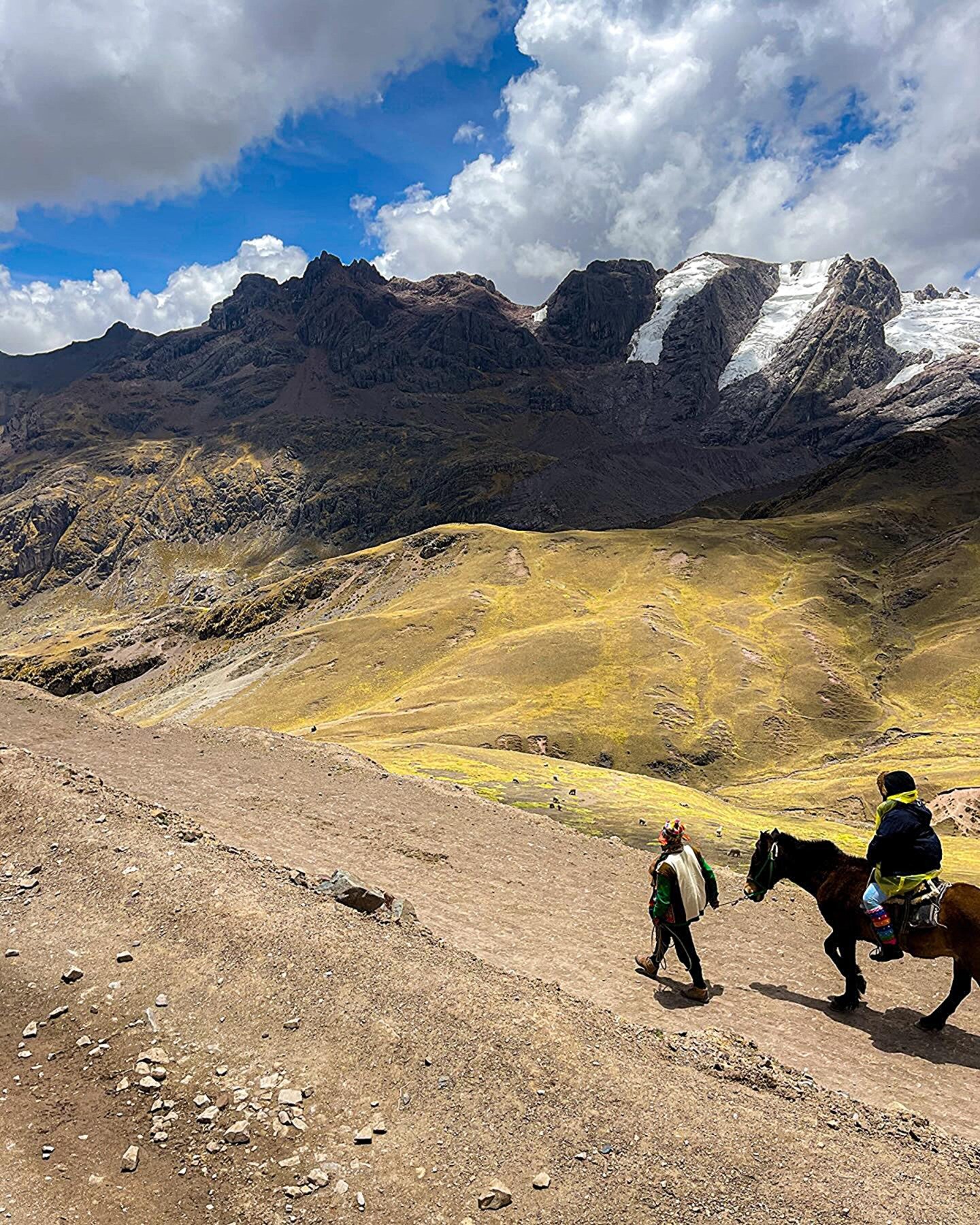 qual montanha colorida ir no peru